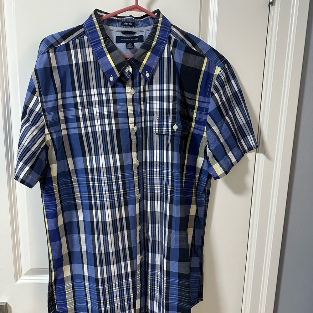Tommy Hilfiger size XL
